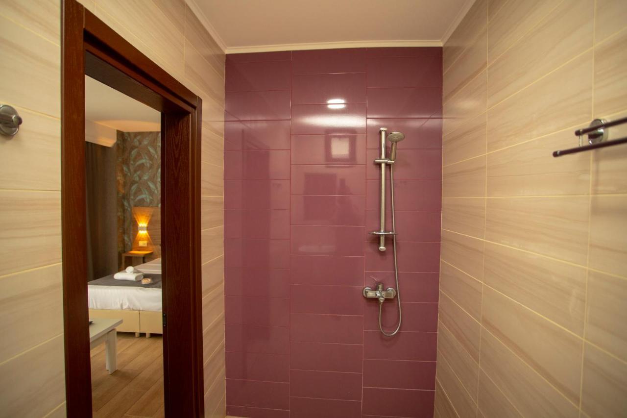Pollux Hotel บาทูมิ ภายนอก รูปภาพ