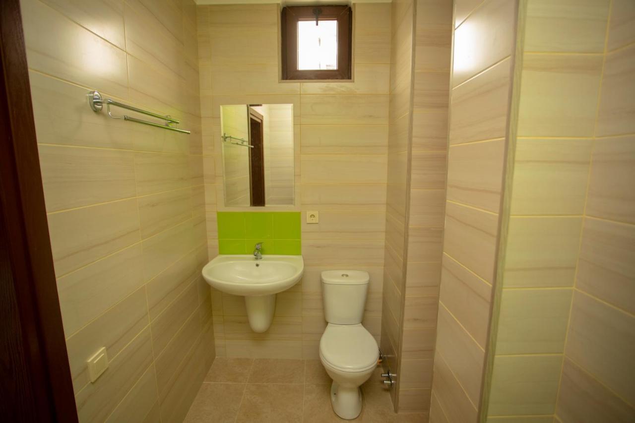 Pollux Hotel บาทูมิ ภายนอก รูปภาพ