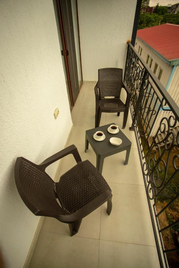 Pollux Hotel บาทูมิ ภายนอก รูปภาพ