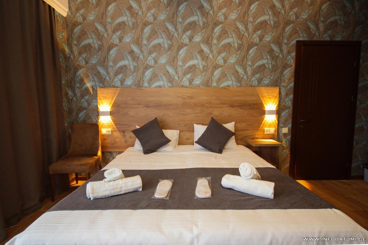 Pollux Hotel บาทูมิ ภายนอก รูปภาพ